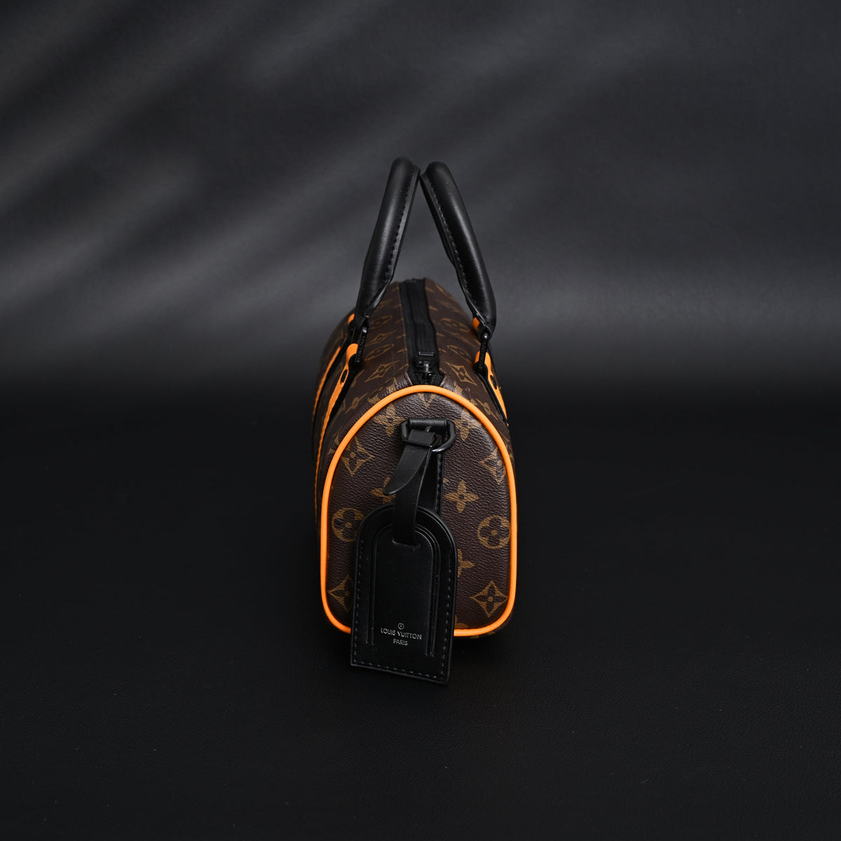 Louis Vuitton Keepall Bandoulière 50 – Monogram Canvas with Neon Orange Trim