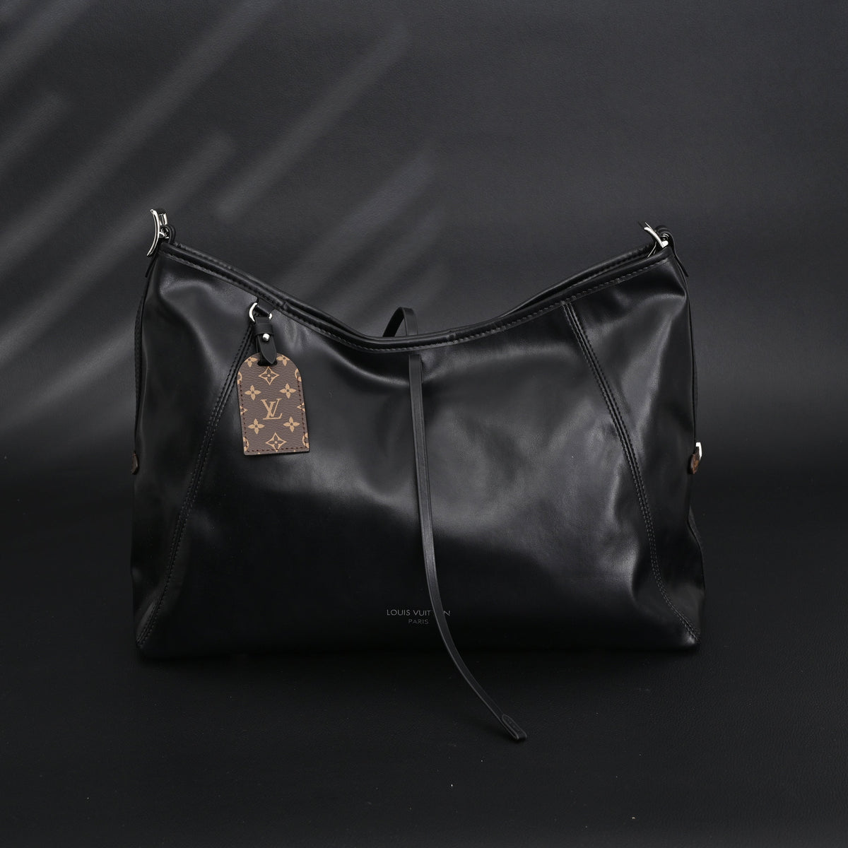 Louis Vuitton Black Mahina Leather Hobo Shoulder Bag